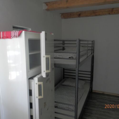 Ground Floor Gold 8 Person Room