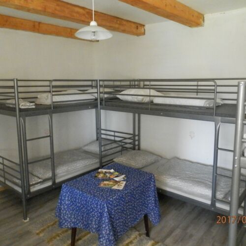 Ground Floor Bronze 8 Person Room