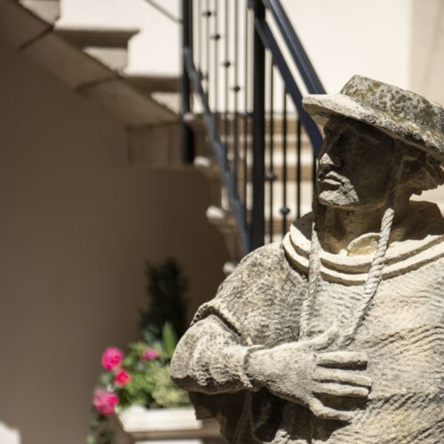 Camera cvadrupla premium la etaj