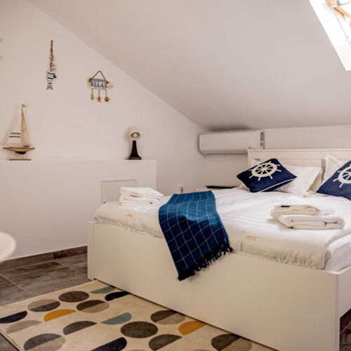 Pokój 2-osobowy na poddaszu