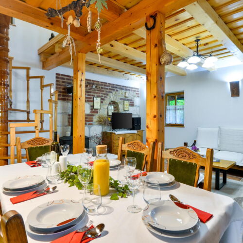 Casă de vară pentru 4 pers. (se inchirieaza doar integral)