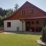 Chata for 10 Persons with Shower and Kitchen (extra beds available)