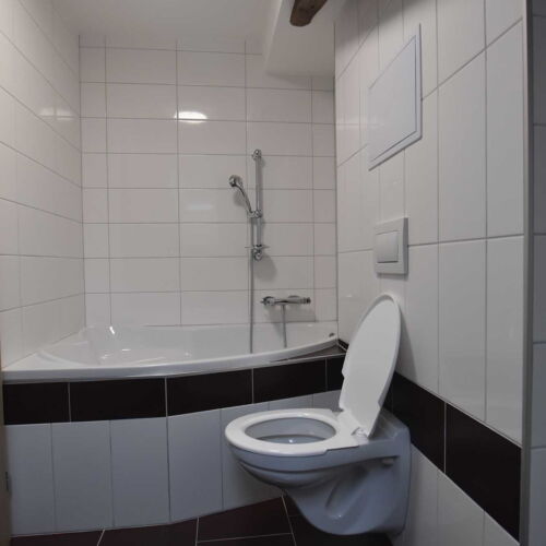 Apartmán so sprchou s vlastnou kuchyňou pre 4 os. s 2 spálňami