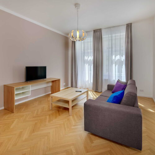 Apartament cu duș cu bucătărie proprie pentru 4 pers. (se poate solicita pat suplimentar)