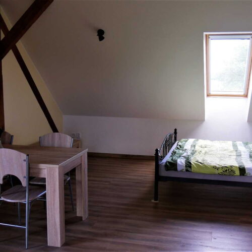 Apartman s terasou s vlastní kuchyní pro 6 os. se 2 ložnicemi