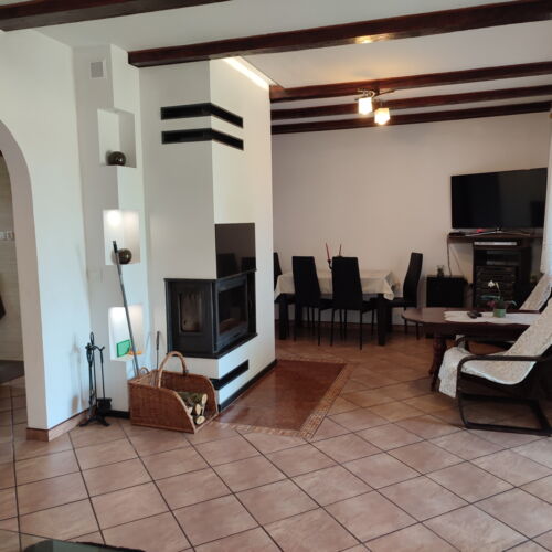 Domek letniskowy 7-osobowy cały dom z widokiem na jezioro