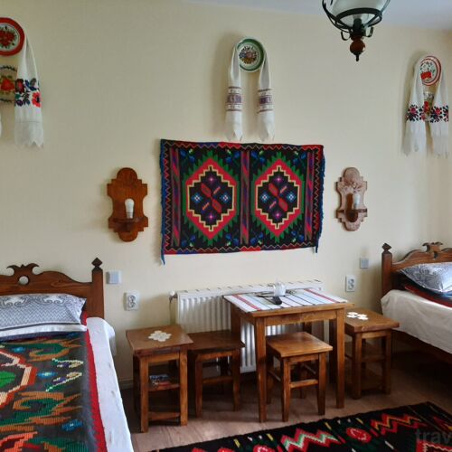 Apartament 4-osobowy na parterze z 2 pomieszczeniami sypialnianymi