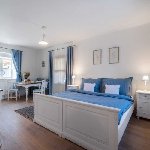 Twin Room with Terrace and Kitchenette