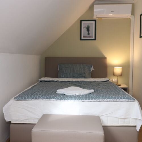 Mansard Triple Room