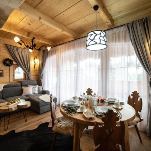 Domek drewniany 7-osobowy Deluxe