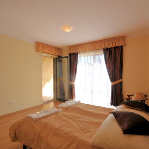 Apartament 5-osobowy Family z łazienką