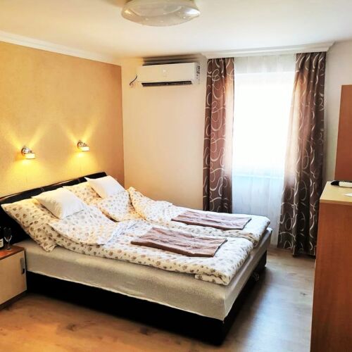 Pokój 4-osobowy z łazienką z prysznicem