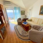 2-Zimmer-Apartment für 4 Personen mit Balkon und Aussicht auf das Meer