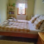 Whole House Family Farmhouse for 6 Persons (extra bed available)