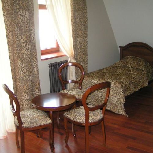 Apartament cu balcon cu cada cu 2 camere pentru 4 pers.