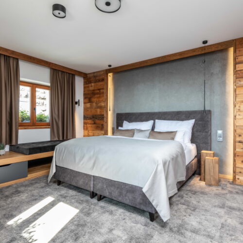 Twin Room with Shower