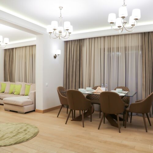 Apartament deluxe cu 2 camere pentru 4 pers.