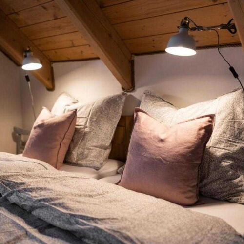 Double Room with Shared Kitchenette air Conditioned