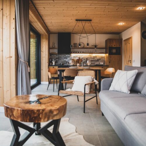 Cabana pentru 5 pers. (se inchirieaza doar integral)