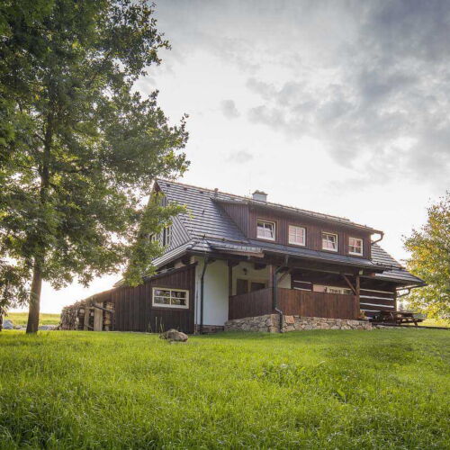 Chalupa 12-osobowy z prysznicem z własną kuchnią