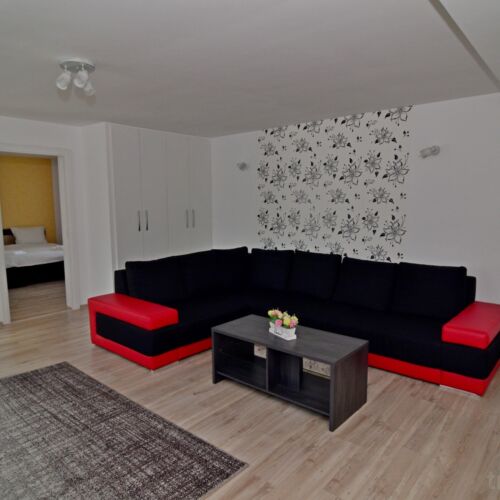 Apartament la etaj cu 2 camere pentru 4 pers.