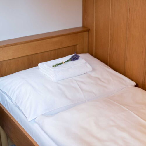 Camera single economy cu duș