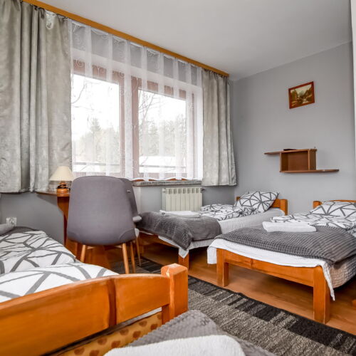 Camera pentru 5 pers.