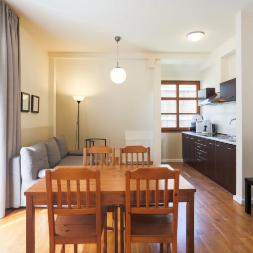 Apartament 4-osobowy na piętrze z 2 pomieszczeniami sypialnianymi