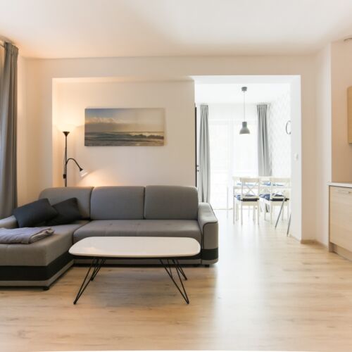 Apartament 4-osobowy na parterze z 2 pomieszczeniami sypialnianymi