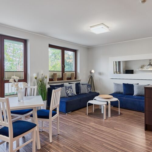 Apartman s balkónem pro 4 os. se 2 ložnicemi na poschodí