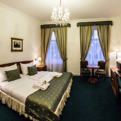 Standard Pokoj se sprchou pro 2 os. (s možností přistýlky)