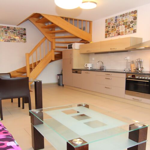 Apartament 6-osobowy na piętrze z balkonem z 3 pomieszczeniami sypialnianymi