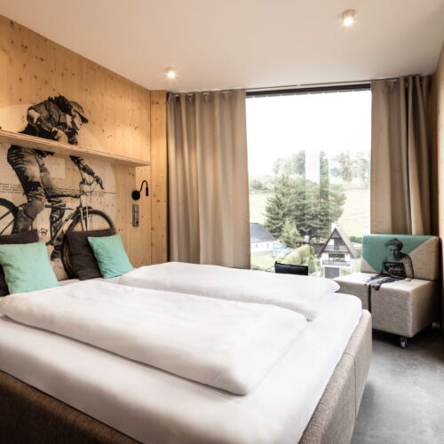 Pokoj se sprchou s balkónem pro 2 os.