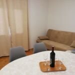 Economy Upstairs 4-Room Apartment for 8 Persons