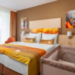 3-Room Suite for 5 Persons