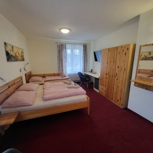 Triple Room with Shower