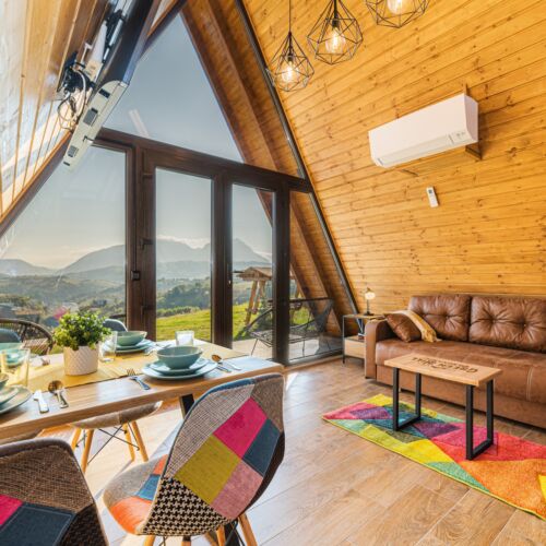 Casă de vacanță pentru 2 pers. (se inchirieaza doar integral)