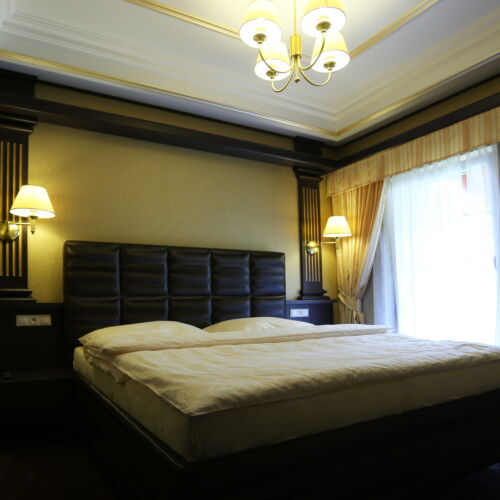 Apartman se sprchou s klimatizací pro 2 os.