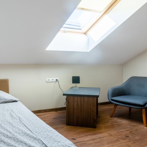 Einzelzimmer mit Eigner Küche