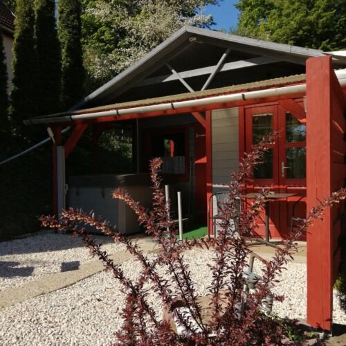 Cabană romantică cu vedere spre lac pentru 2 pers. (se inchirieaza doar integral)