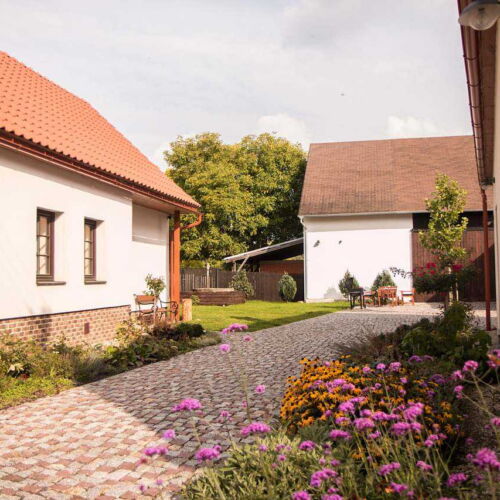 Chalupa (jako celek) se sprchou s privátní koupelnou mimo apartmán pro 6 os.