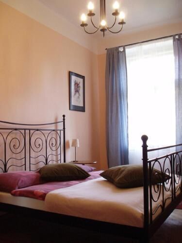 Pokoj se sprchou s klimatizací pro 1 os.