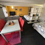 Pokoj Deluxe s manželskou postelí a vanou (se snídaní)