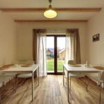 Apartment for 8 Persons with Shower and Shared Kitchenette (extra beds available)