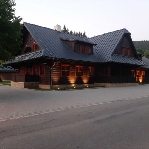 Apartman se sprchou s vlastní kuchyňkou pro 3 os. s 1 ložnicí (s možností přistýlky)