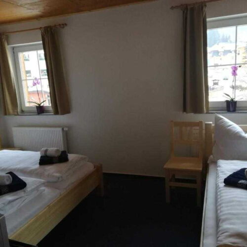 Komfort Pokoj se sprchou pro 3 os.