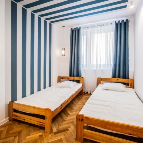 Apartament 8-osobowy z 4 pomieszczeniami sypialnianymi