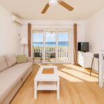 2-Zimmer-Apartment für 3 Personen mit Klimaanlage und Aussicht auf das Meer