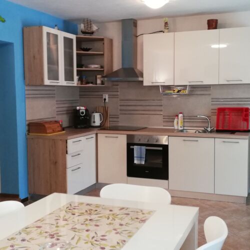 Sea View Air Conditioned Holiday Home for 5 Persons