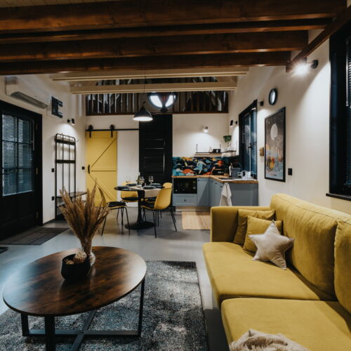 Space POP  Roubenka (jako celek) s manželskou postelí